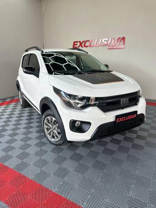 FIAT MOBI 1.0 FIREFLY FLEX TREKKING MANUAL